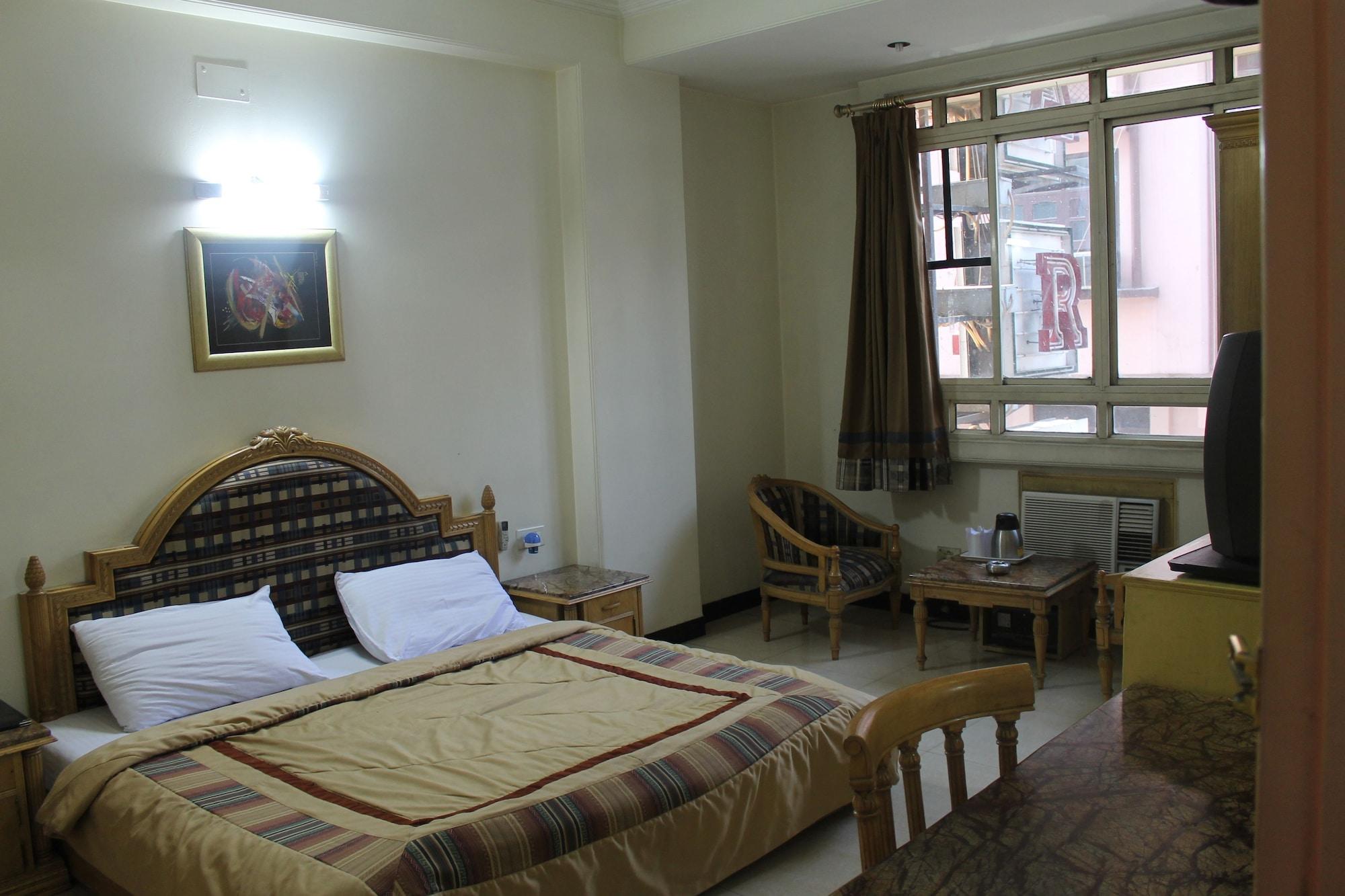Hotel Sunstar Residency Delhi  Exteriör bild